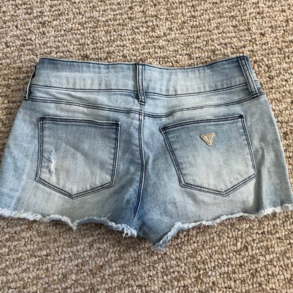 Guess/Shorts/Small - Picture 3 of 6